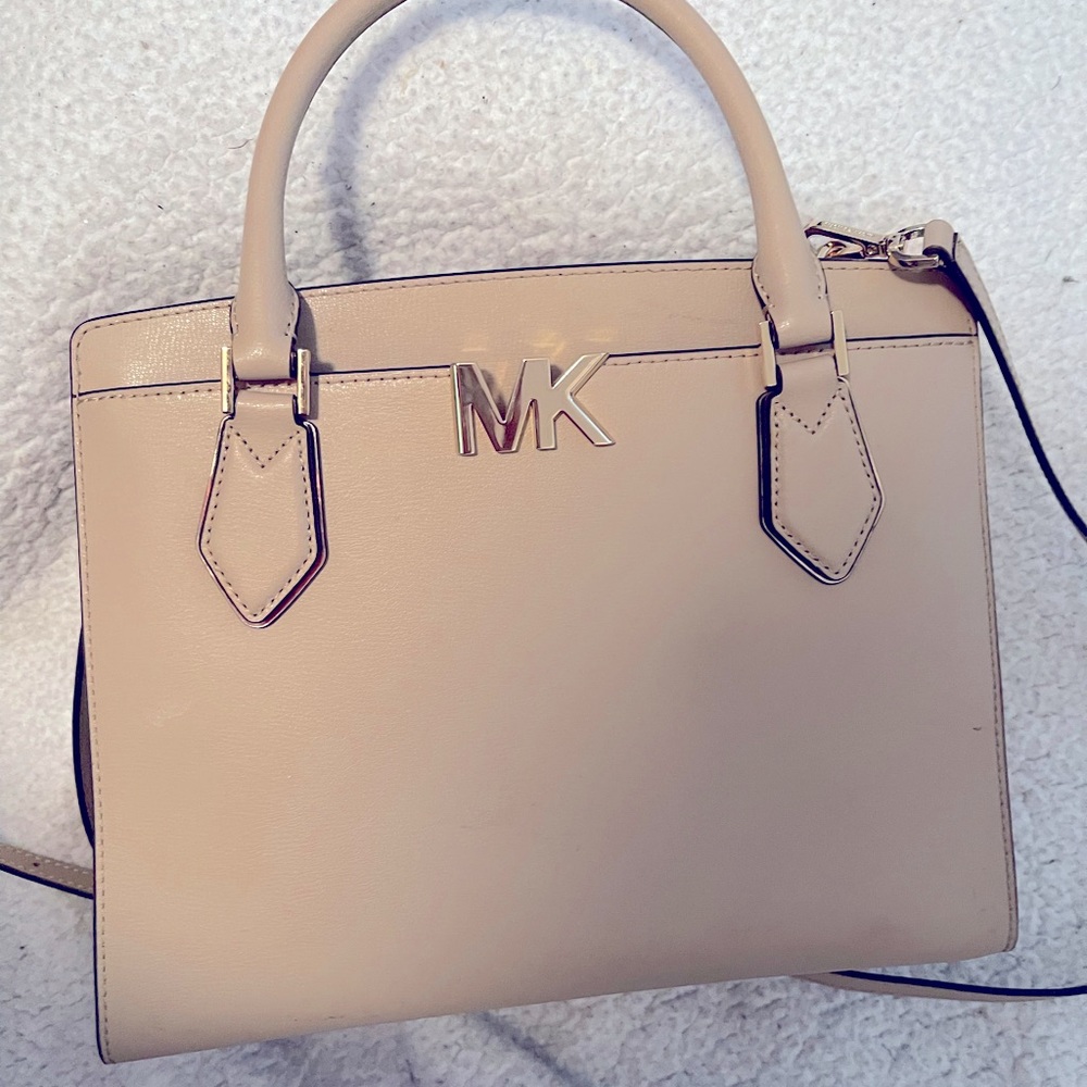 MK purse